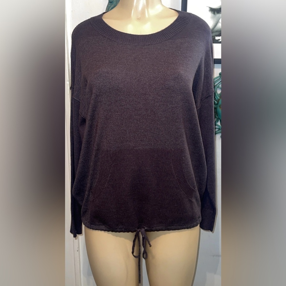 Max Studio London Lightweight Crew Neck Kangaroo Pocket Pullover Small